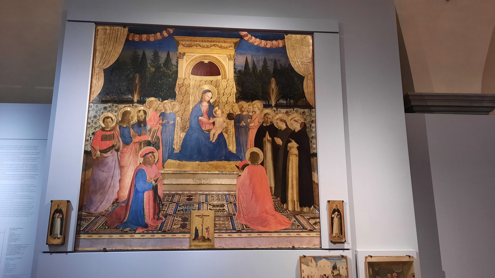 The San Marco Altarpiece by Fra Angelico, Florence - 02.jpg